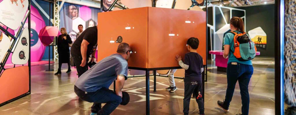 centre-sciences-montreal photo