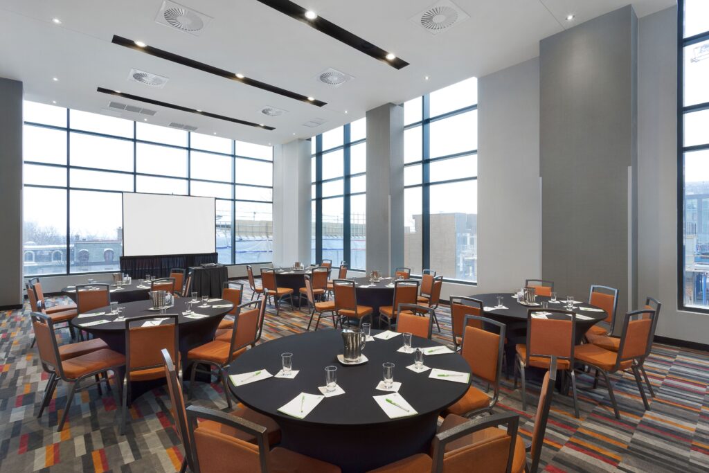 Conference-room-at-Holiday-Inn-Hotel-Suites-Montreal-Centre-ville