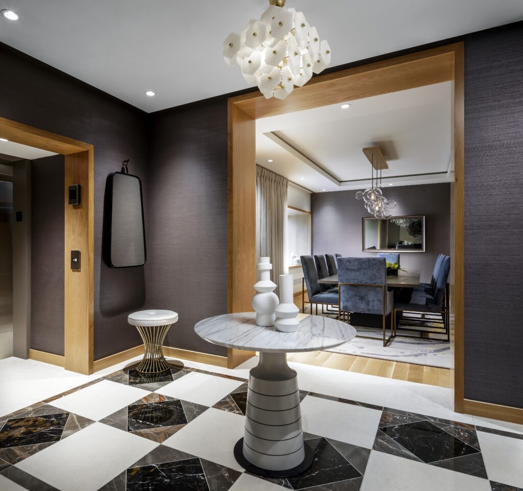 Fairmont The Queen Elizabeth suite
