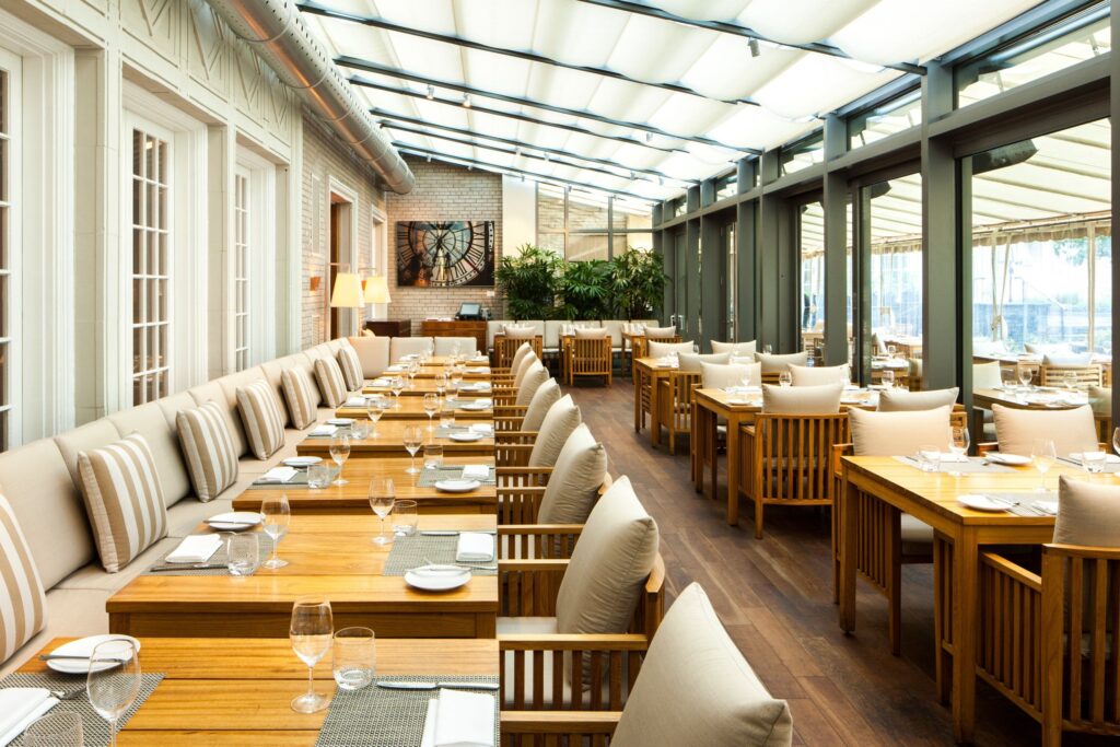 Dining experience at The Ritz-Carlton Montréal 2